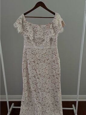 Eliza J Cream Lace One-Shoulder Maxi Dress